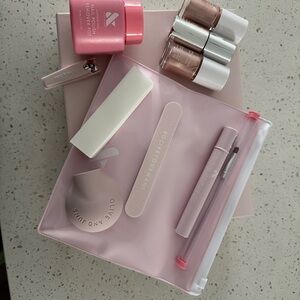 Olive & June mini mani kit